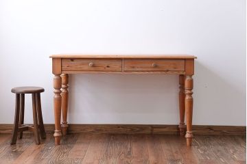 中古　イギリス製　パイン材のコンソールテーブル