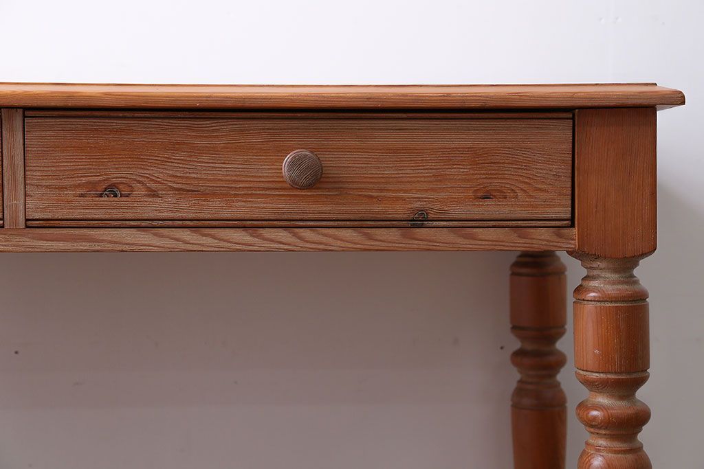 中古　イギリス製　パイン材のコンソールテーブル