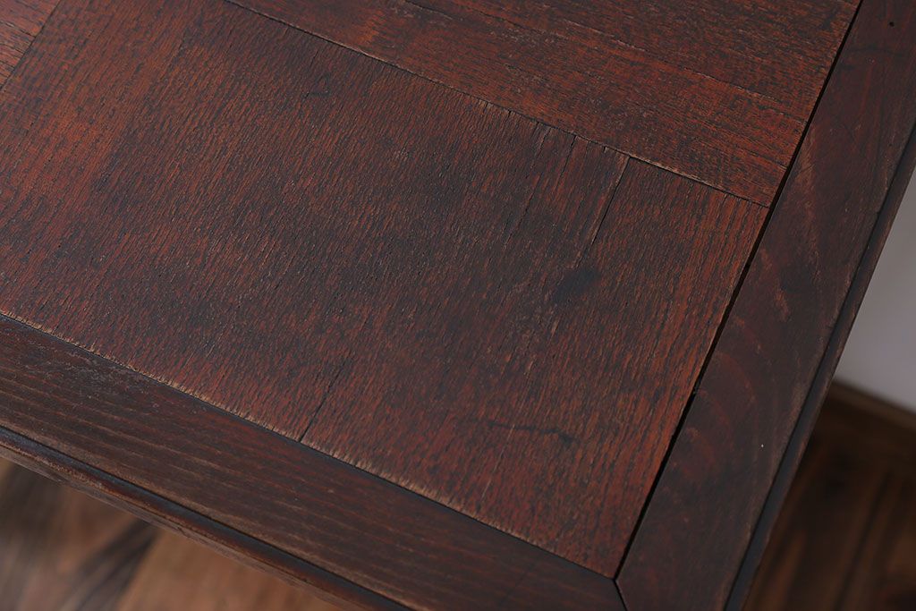 アンティーク家具　アンティーク　お洒落なサイドテーブル