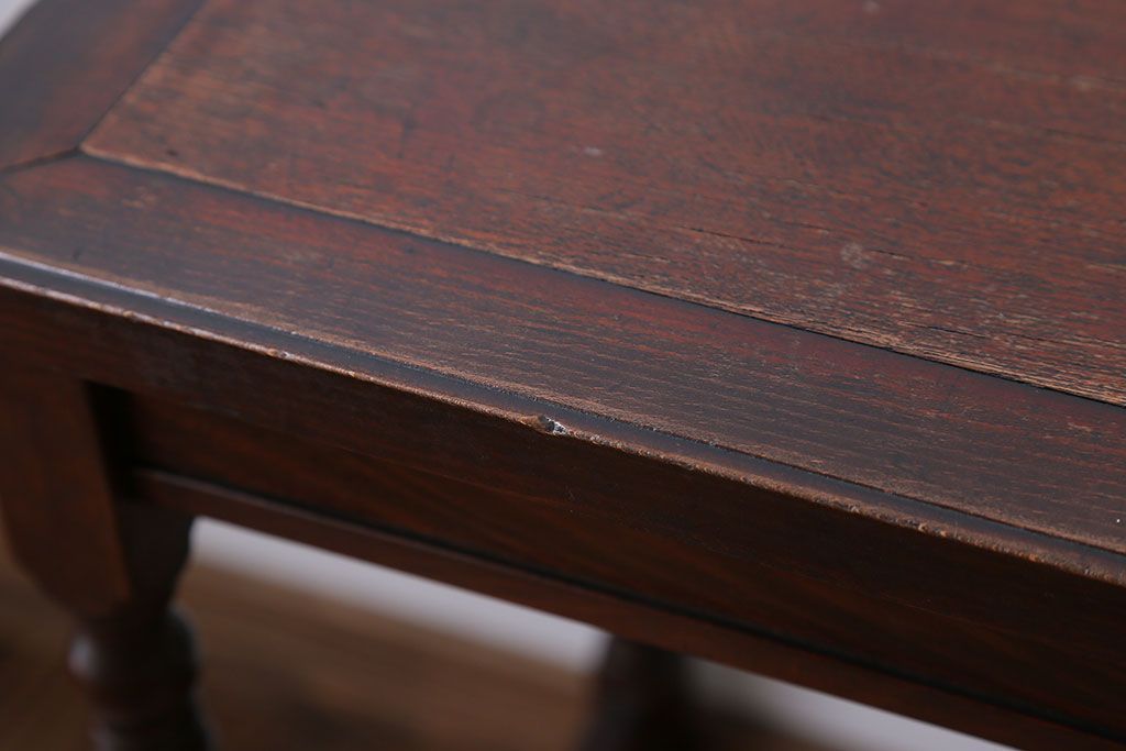 アンティーク家具　アンティーク　お洒落なサイドテーブル