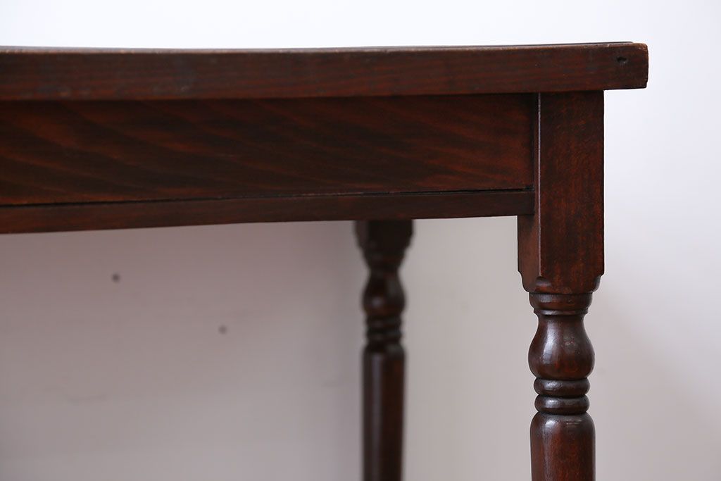 アンティーク家具　アンティーク　お洒落なサイドテーブル