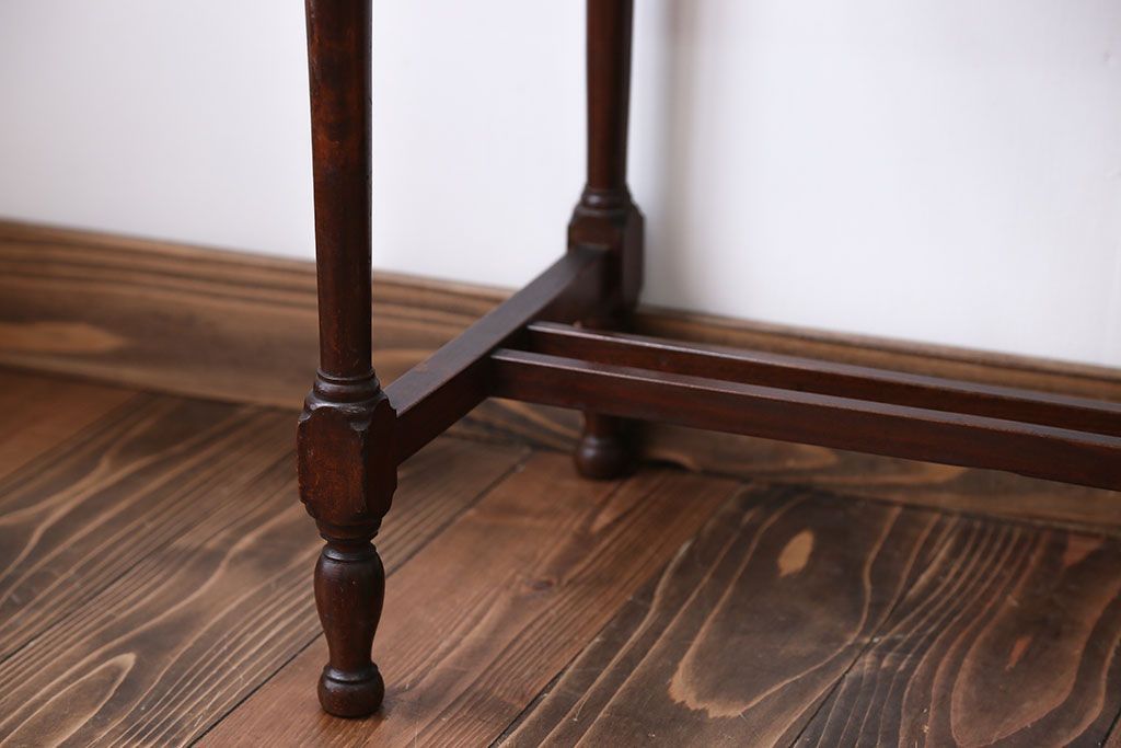 アンティーク家具　アンティーク　お洒落なサイドテーブル