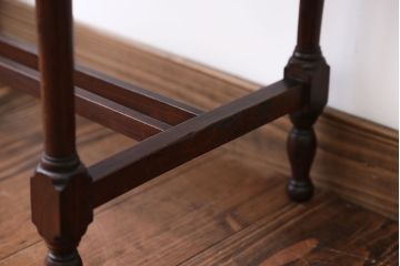 アンティーク家具　アンティーク　お洒落なサイドテーブル