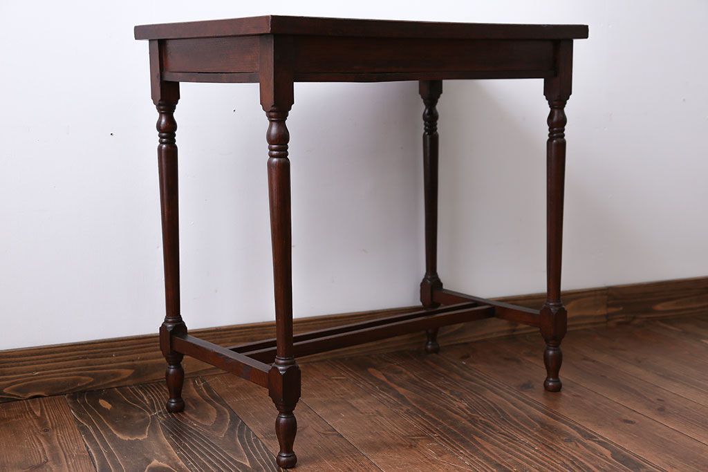 アンティーク家具　アンティーク　お洒落なサイドテーブル