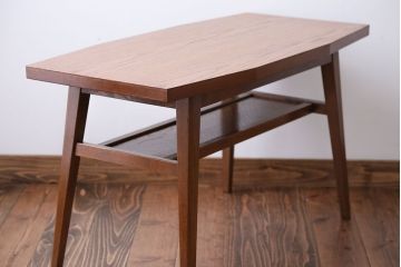 レトロ家具　アンティーク　レトロなセンターテーブル