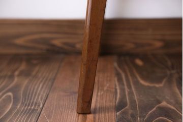 レトロ家具　アンティーク　レトロなセンターテーブル