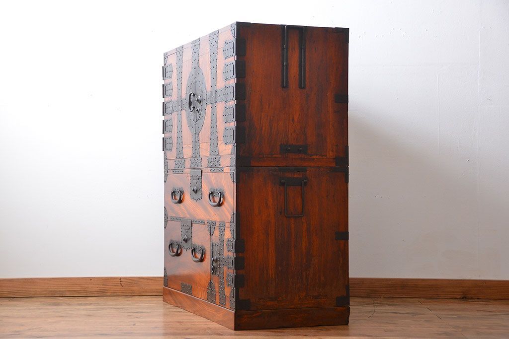 アンティーク家具　古民具・骨董　前面欅材　観音開き時代箪笥