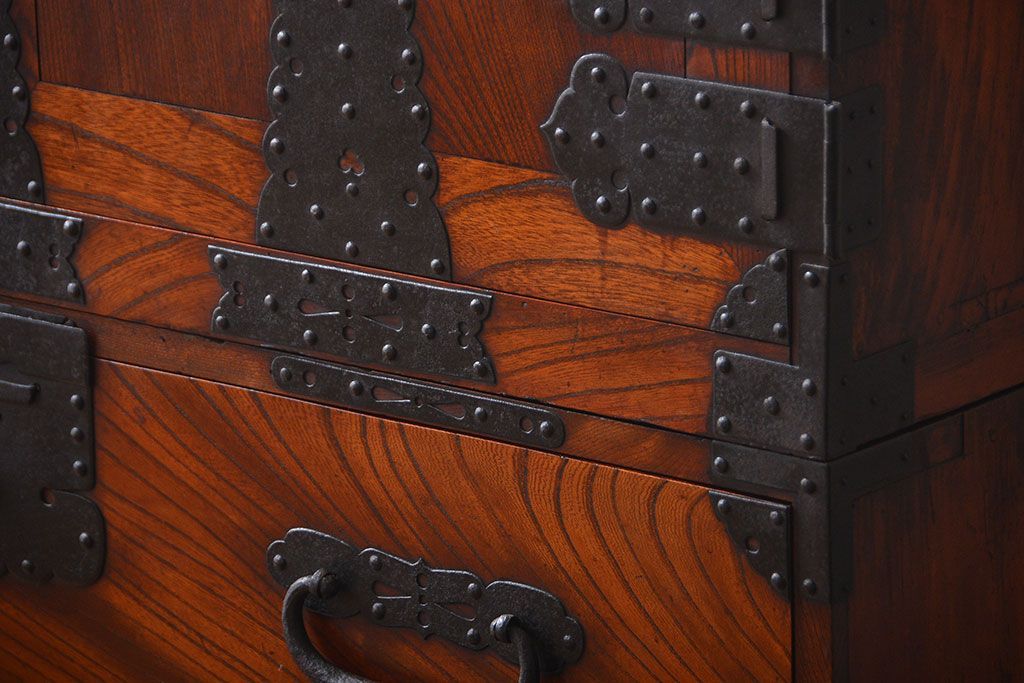 アンティーク家具　古民具・骨董　前面欅材　観音開き時代箪笥