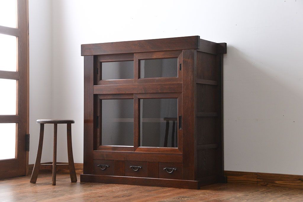 アンティーク家具　古民具・骨董　ガラス戸三尺水屋箪笥サイドボード