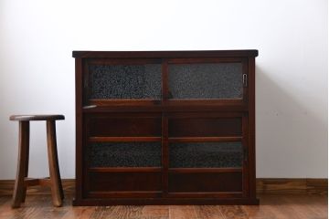 アンティーク家具　前面欅材の水屋箪笥サイドボード(1)