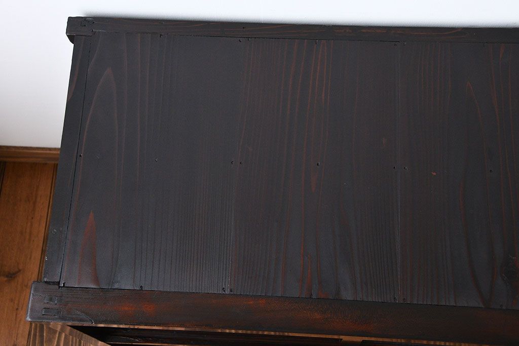 アンティーク家具　前面欅材の水屋箪笥サイドボード(1)