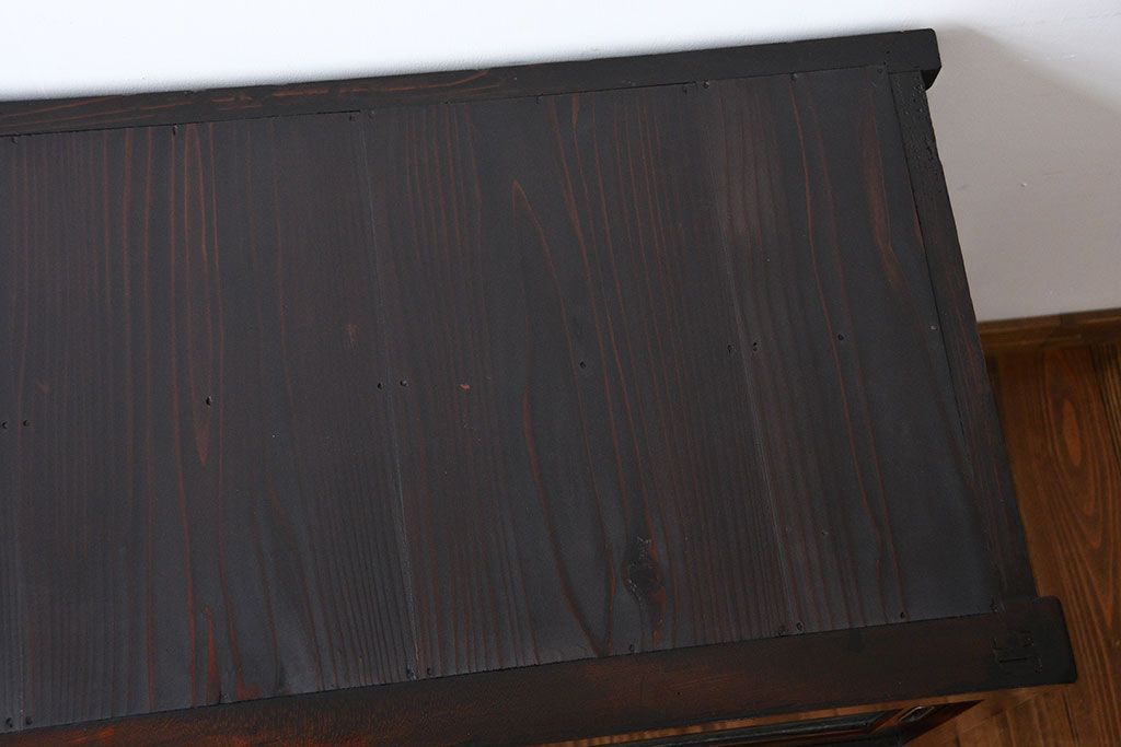 アンティーク家具　前面欅材の水屋箪笥サイドボード(1)