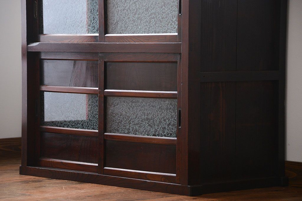 アンティーク家具　前面欅材の水屋箪笥サイドボード(1)