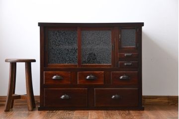 アンティーク家具　前面欅材の水屋箪笥サイドボード(2)