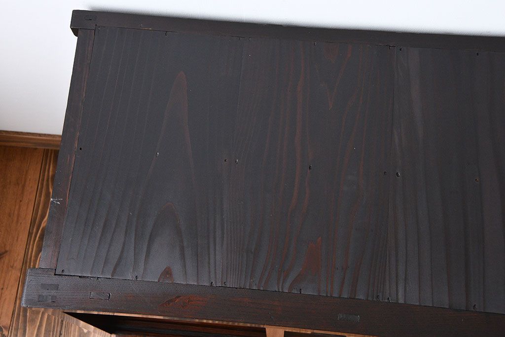 アンティーク家具　前面欅材の水屋箪笥サイドボード(2)