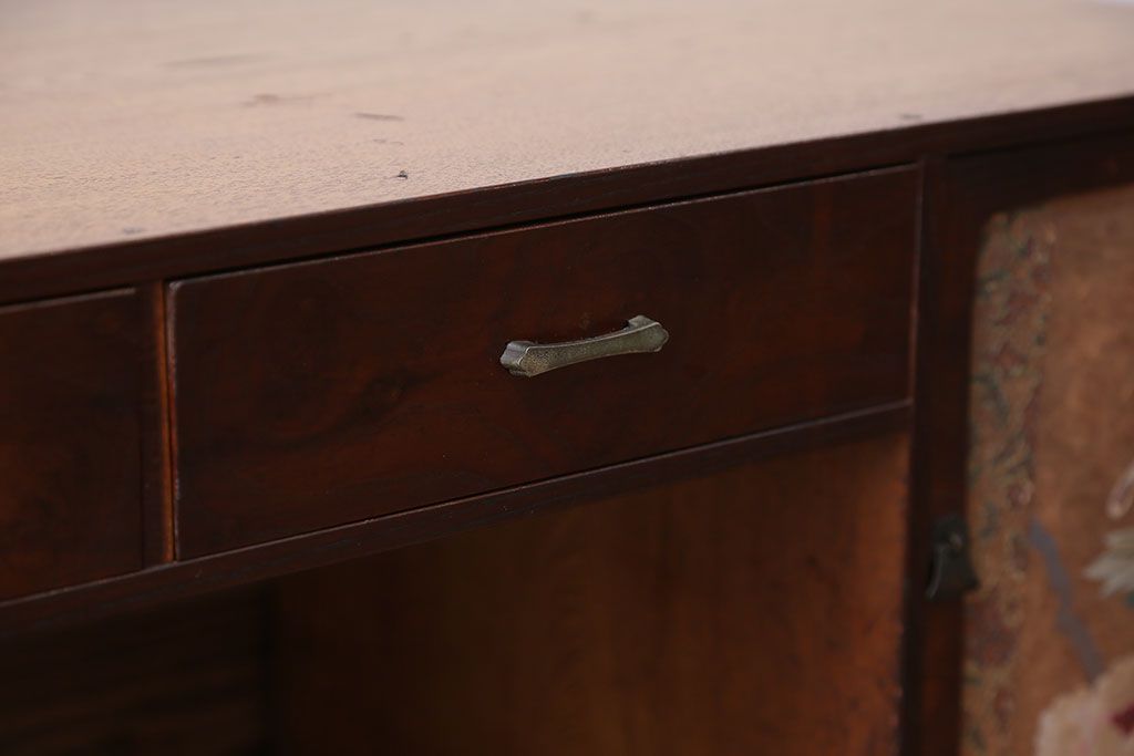 レトロ家具　昭和レトロ　牡丹の戸棚付き文机