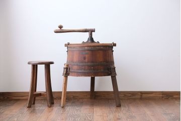 アンティーク　木製手回し洗濯機