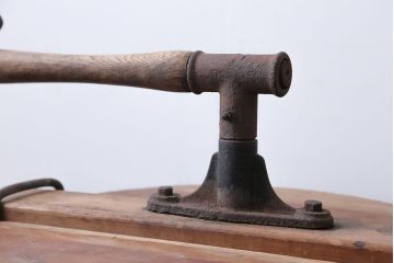 アンティーク　木製手回し洗濯機