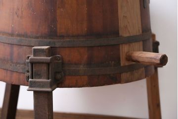 アンティーク　木製手回し洗濯機