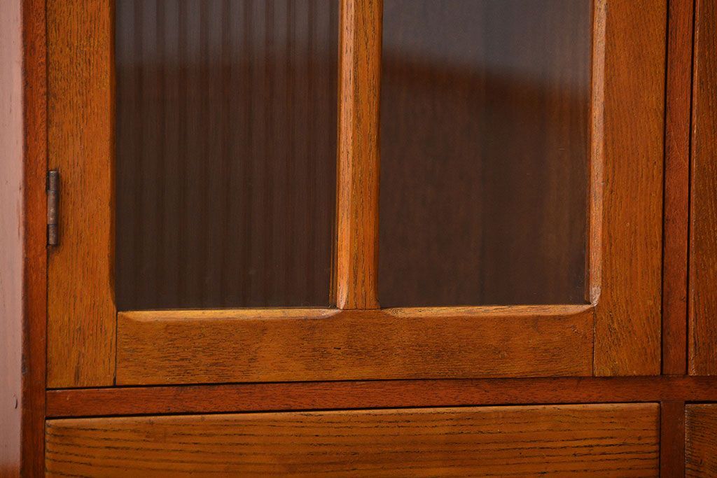 レトロ家具　昭和レトロ　シンプルな本箱