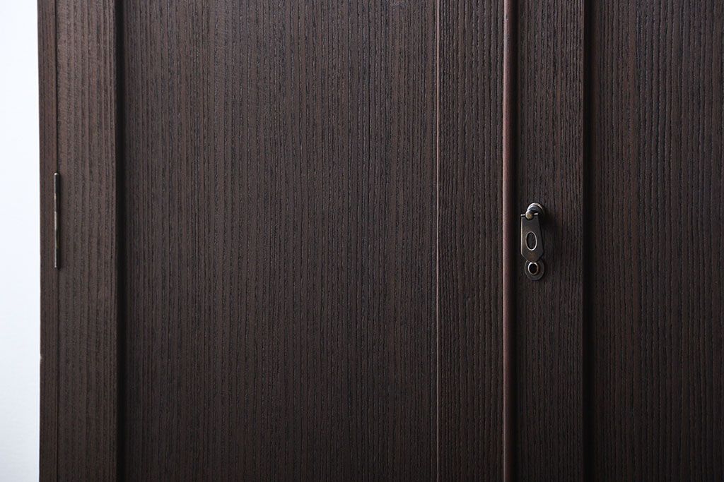 アンティーク家具　古民具・骨董　上質な総桐箪笥(桐たんす)