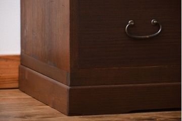 アンティーク家具　古民具・骨董　上質な総桐箪笥(桐たんす)