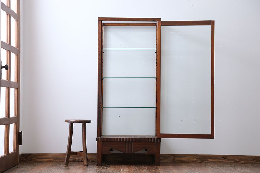 アンティーク家具　大正ロマン　ナラ材!縦型ガラスケース