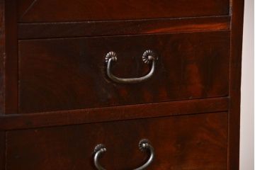 アンティーク家具　古民具・骨董　上品な茶箪笥