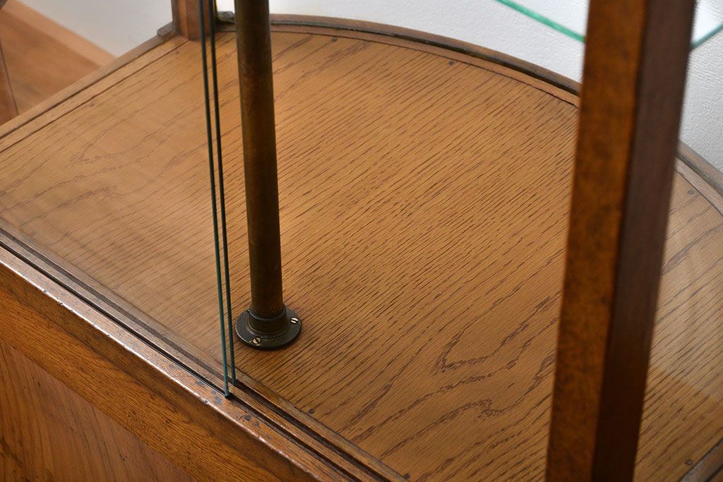 アンティーク家具　アンティーク　カーブガラスショーケース