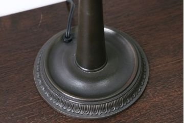 中古　ステンドグラステーブルスタンド照明(定価約10万円)