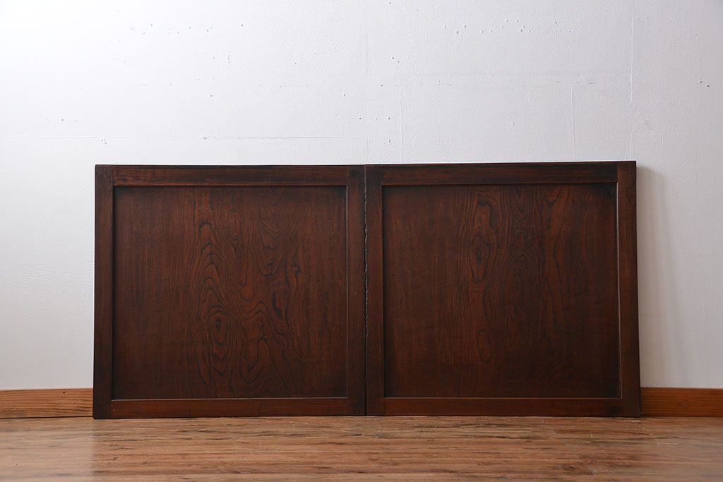 古民具・骨董　総欅材の板戸2枚セット(窓)