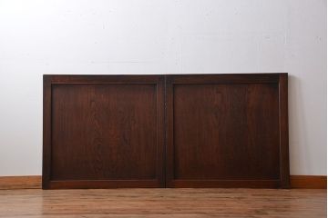 古民具・骨董　総欅材の板戸2枚セット(窓)