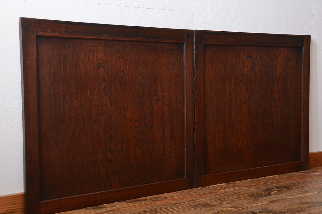 古民具・骨董　総欅材の板戸2枚セット(窓)