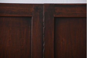 古民具・骨董　総欅材の板戸2枚セット(窓)