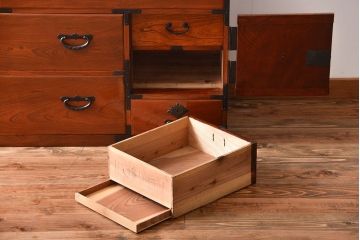 アンティーク家具　古民具・骨董　仙台一間時代箪笥(2)