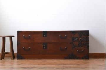 アンティーク家具　古民具・骨董　角手　時代箪笥ローボード