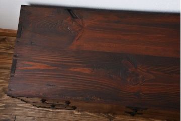 アンティーク家具　古民具・骨董　角手　時代箪笥ローボード