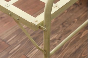 アンティーク家具　アンティーク　折り畳み式アイアンフレームベッド(1)