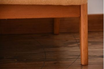 ヴィンテージ家具　ビンテージ　おしゃれな2人掛けソファ(ラブソファ)
