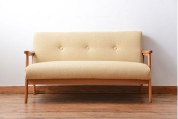 ヴィンテージ家具　ビンテージ　おしゃれな2人掛けソファ(ラブソファ)