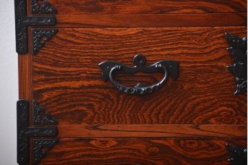 中古　伝統民芸家具　岩谷堂箪笥　衣装箪笥