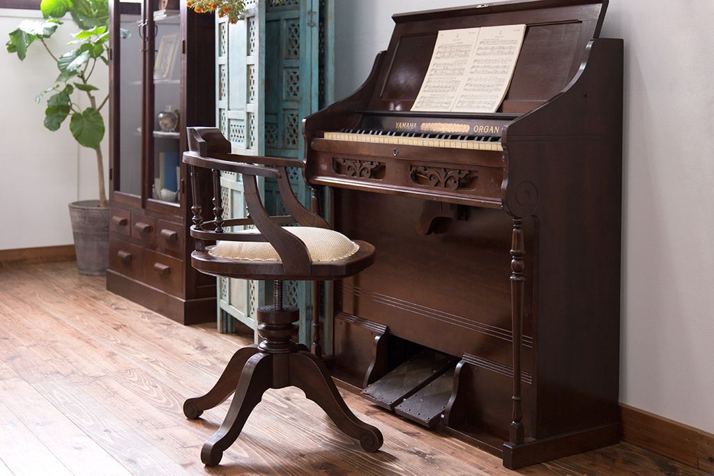 アンティーク　YAMAHA(ヤマハ)　オルガン