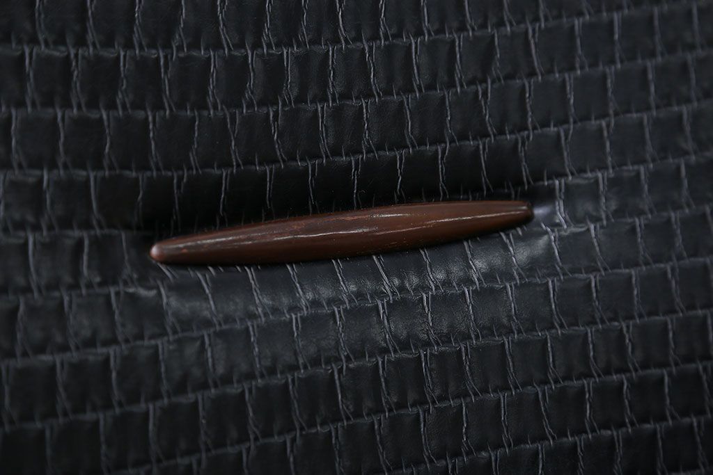 レトロ家具　レトロな一人掛けソファ(1)