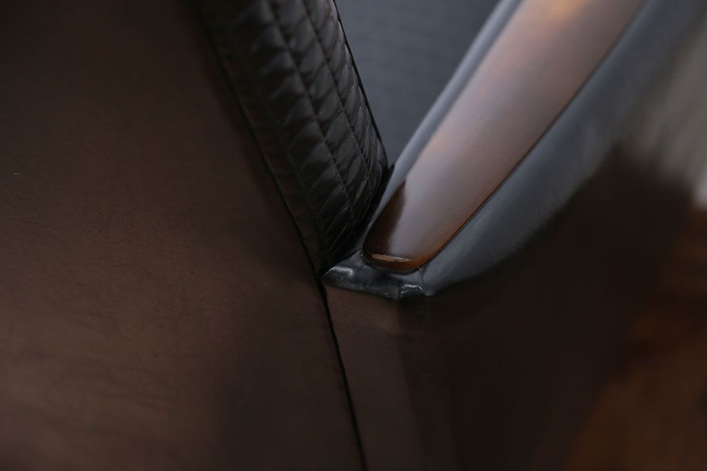 レトロ家具　レトロな一人掛けソファ(1)