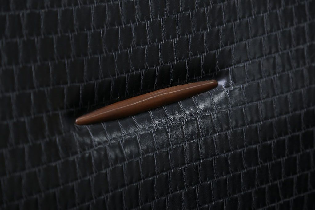 レトロ家具　レトロな一人掛けソファ(2)