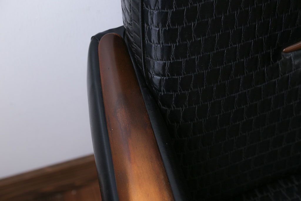 レトロ家具　レトロな一人掛けソファ(2)