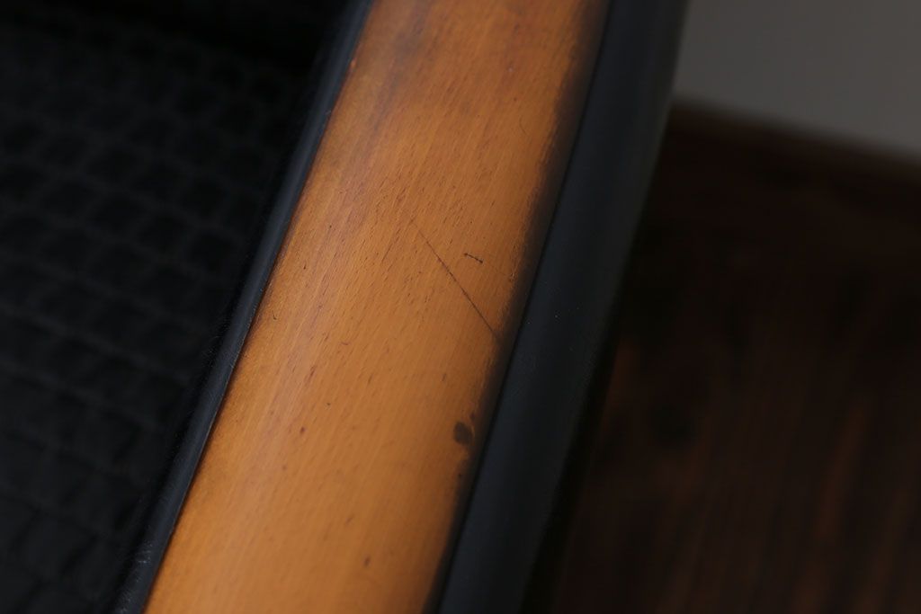 レトロ家具　レトロな一人掛けソファ(2)