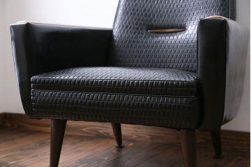 レトロ家具　レトロな一人掛けソファ(2)