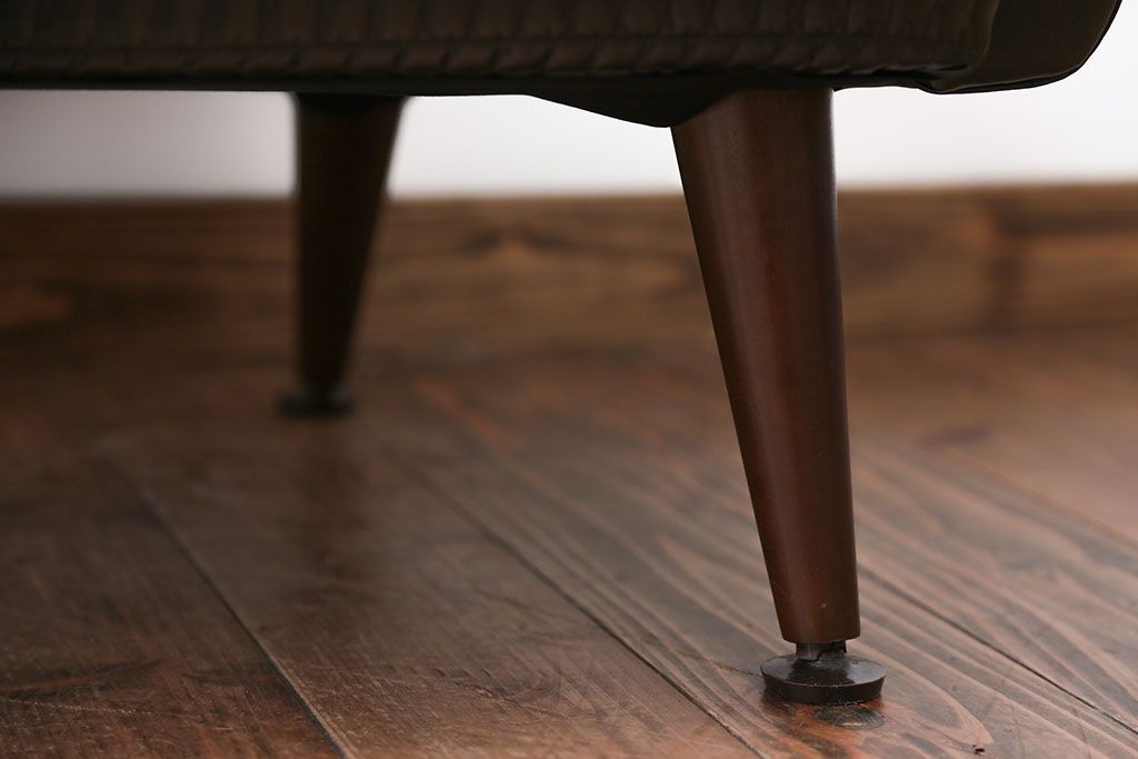 レトロ家具　レトロな一人掛けソファ(2)