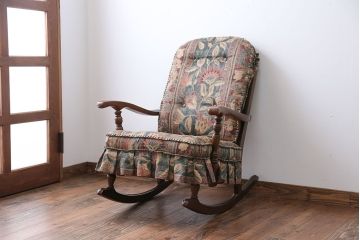 中古　飛騨産業　穂高　WINDSOR　ナラ材のロッキングチェア